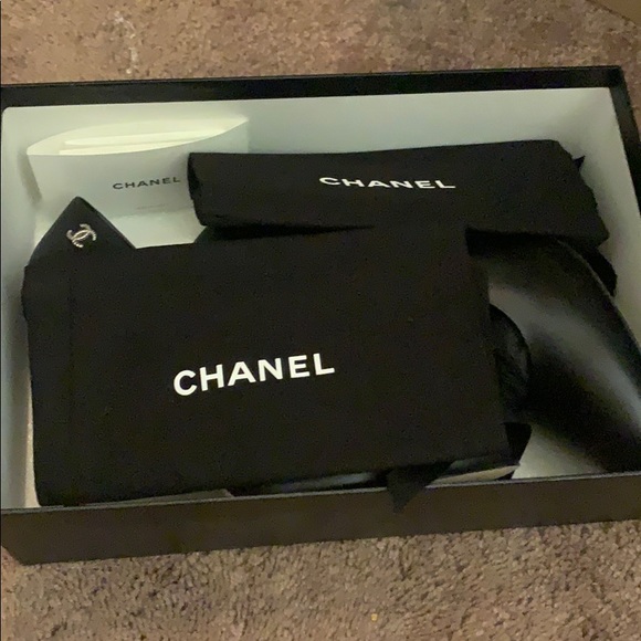 Chanel shoes size 40 - Picture 7 of 8